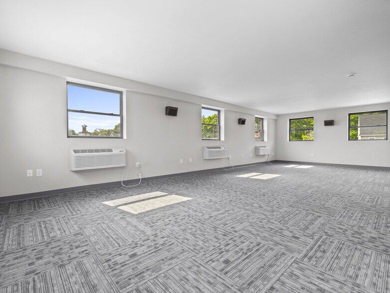 More Photos Of 950 Boylston St, Newton Office For Sale