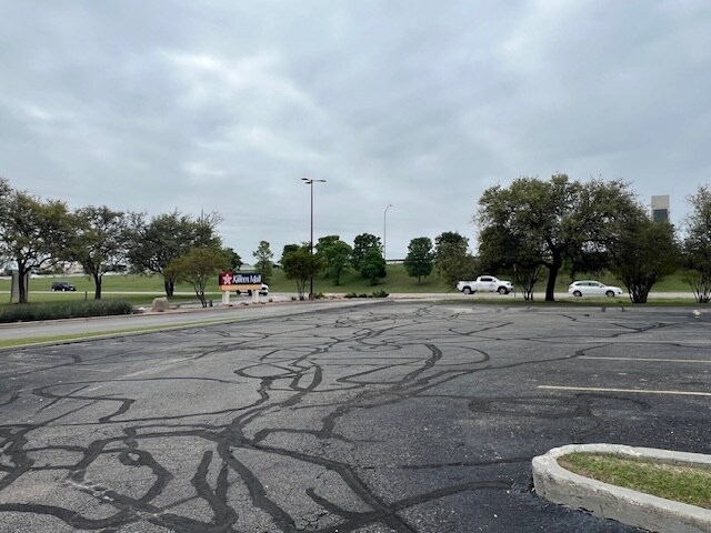 More Photos Of 1801 E Central Texas Expy, Killeen Freestanding For Lease
