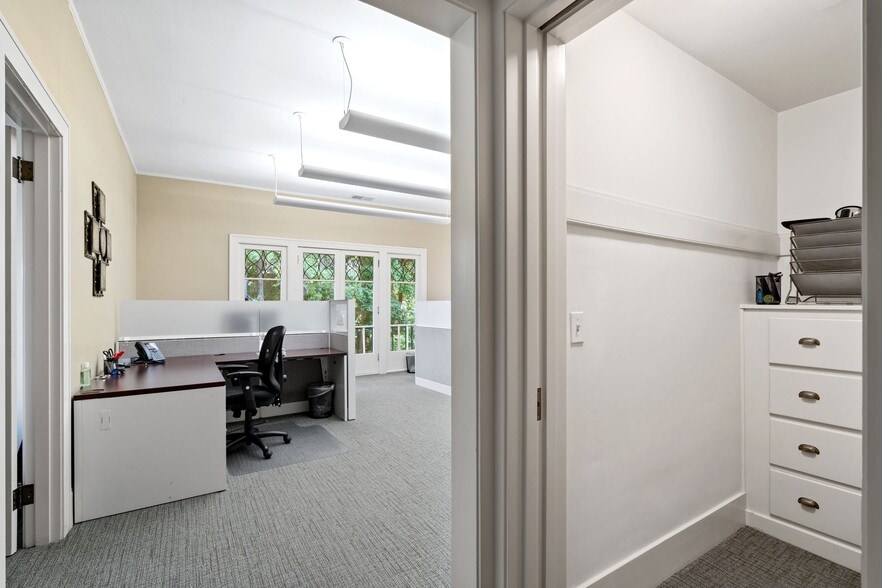 More Photos Of 1650 The Alameda, San Jose Office For Sale