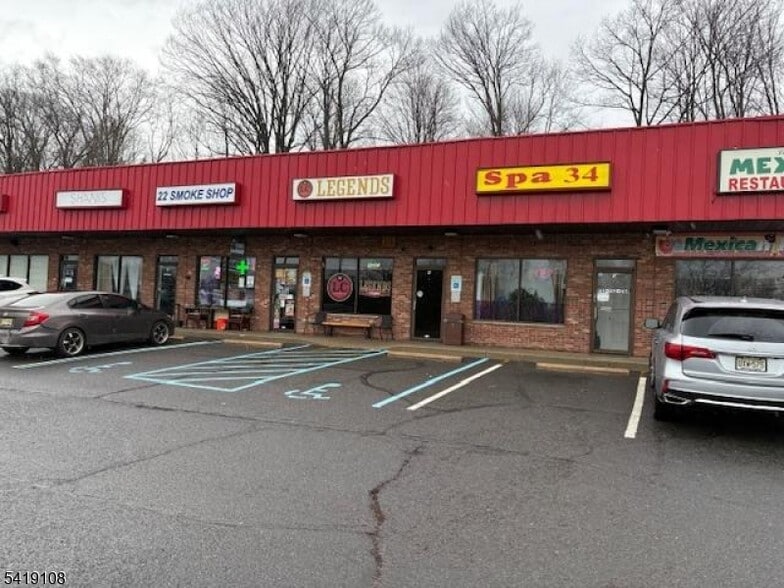 More Photos Of 32-34 Us-22, Green Brook General Retail For Lease