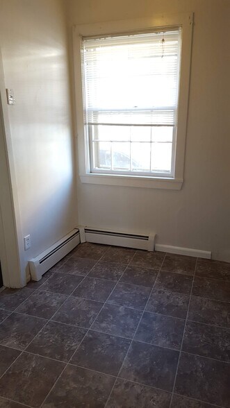 More Photos Of 666-668 Main St, Middletown Apartments For Sale
