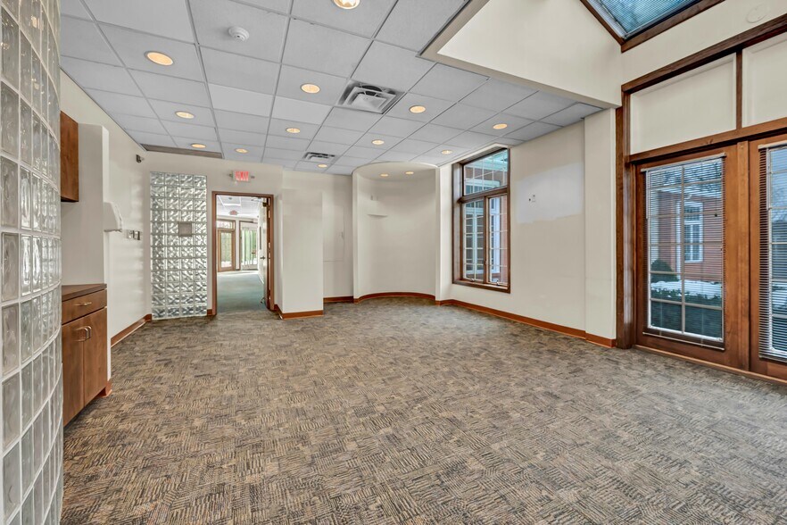 More Photos Of 48 Route 6, Yorktown Heights Medical For Sale