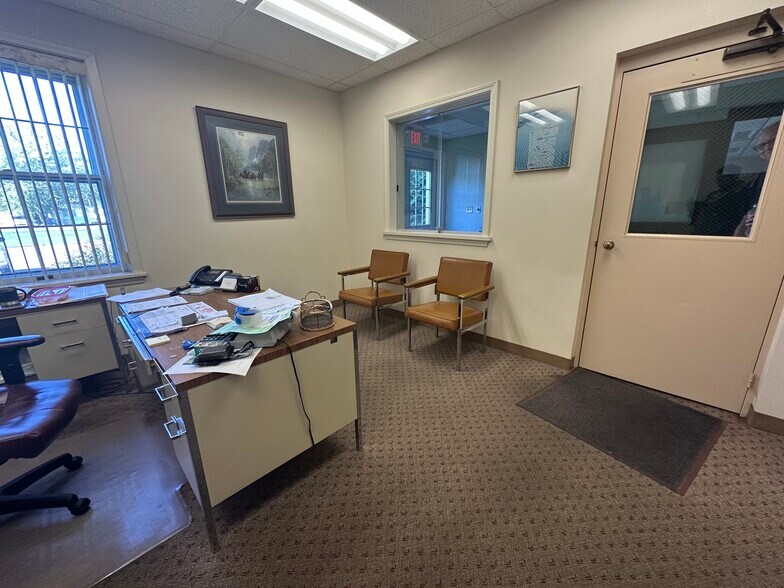 More Photos Of 240 Browns Ln, Coshocton Industrial For Sale