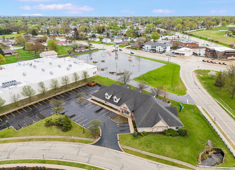 More Photos Of 1640 Willow Circle Dr, Crest Hill Medical For Sale