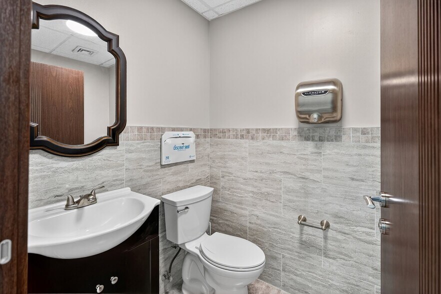 More Photos Of 228 Route 34, Old Bridge Office For Sale