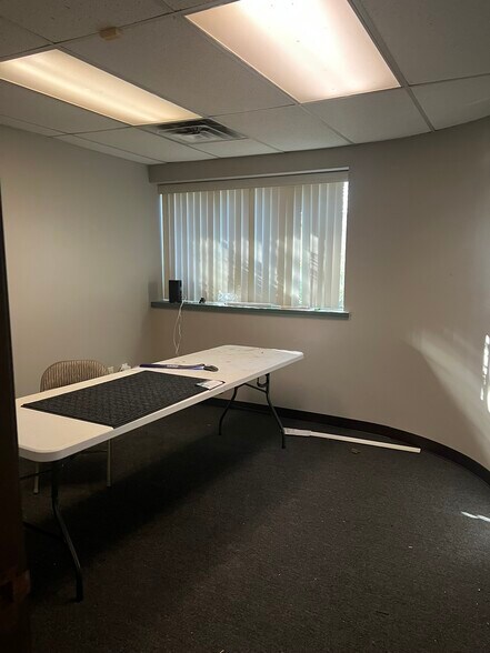 More Photos Of 12303 Delta St, Taylor Industrial For Sale