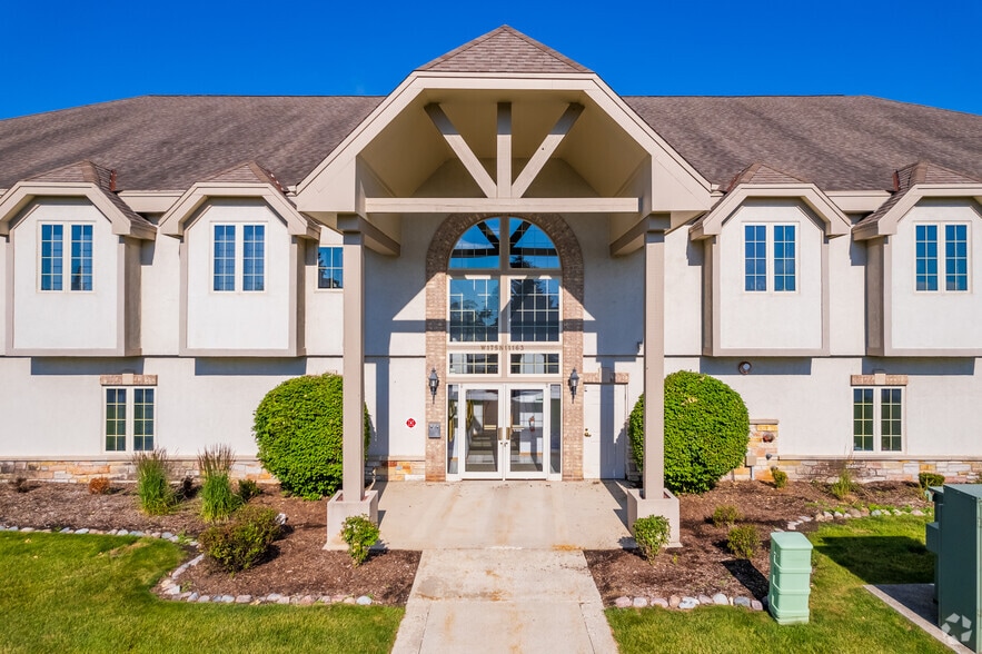 More Photos Of W175N11081 Stonewood Dr, Germantown Unknown For Lease