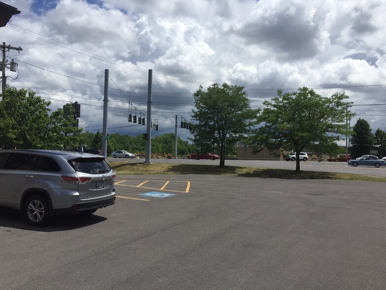 Primary Photo Of 109-113 E Taft Rd, Syracuse Land For Lease