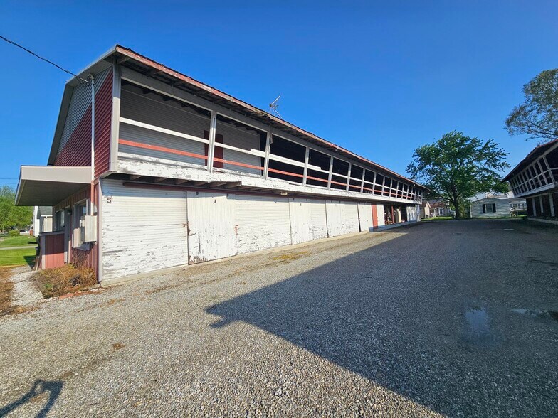 More Photos Of 201 S Gay St, Cridersville Warehouse For Lease