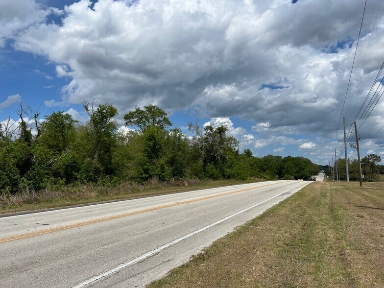 More Photos Of S Hwy 25, Weirsdale Land For Sale