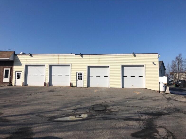 More Photos Of 174 US Route 1, Scarborough General Retail For Lease