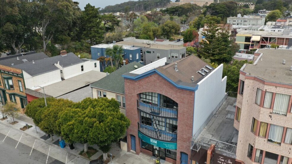 More Photos Of 1122 Clement St, San Francisco Storefront Retail Office For Lease