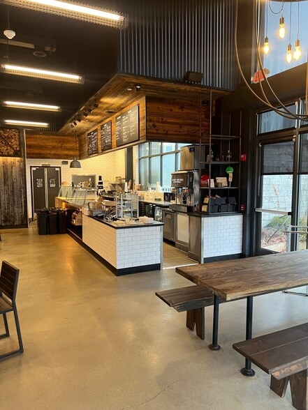 More Photos Of 1011 Morris Ave, Union Township Storefront For Sale