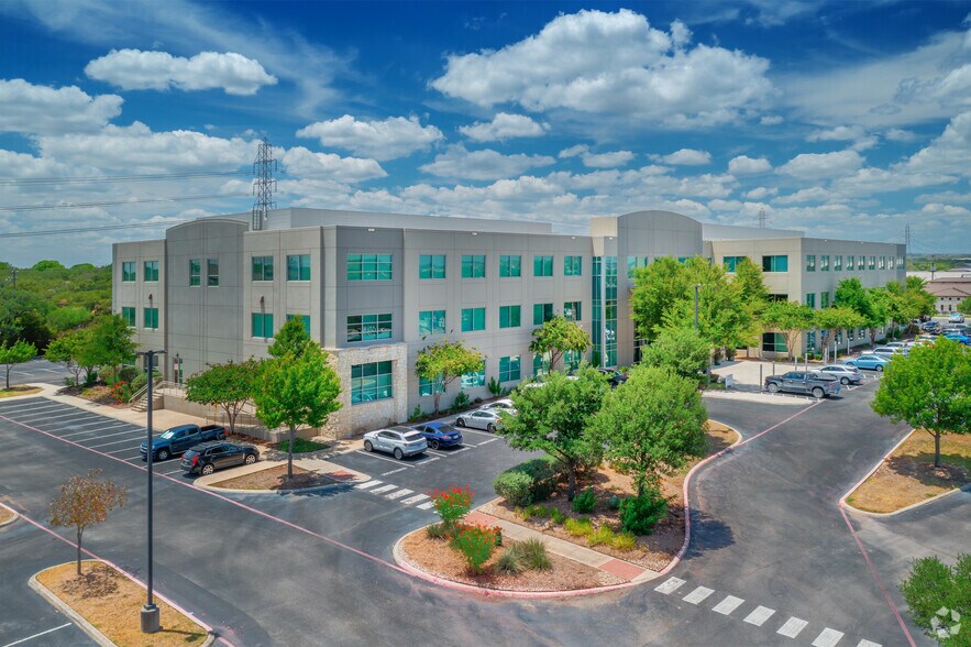 More Photos Of 4350 Lockhill Selma Rd, Shavano Park Office For Lease