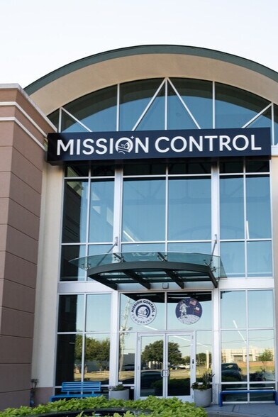 More Photos Of 12121 Westheimer Rd, Houston Coworking Space