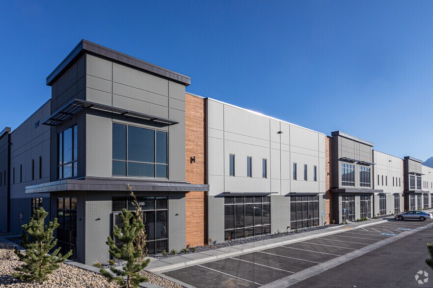 More Photos Of 16361 S Bringhurst Blvd, Bluffdale Unknown For Lease
