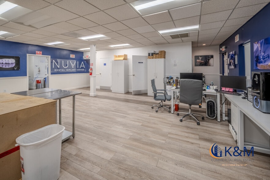 More Photos Of 4609 Pinecrest Office Park Dr, Alexandria Medical For Sale