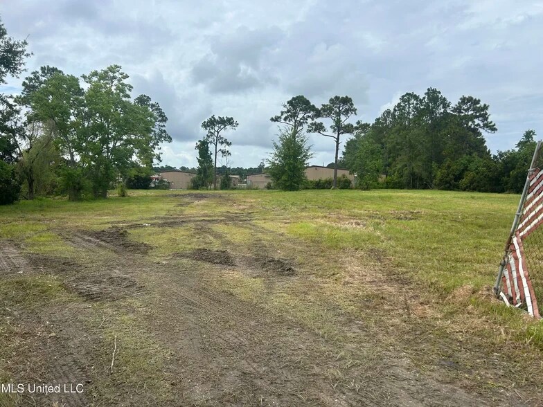 More Photos Of 3420 Groveland Rd, Ocean Springs Land For Sale