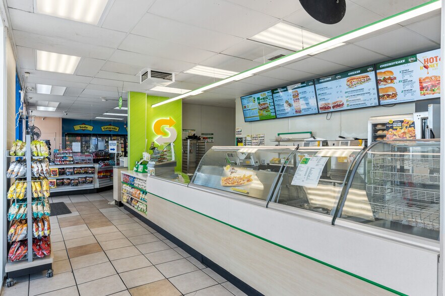 More Photos Of 33300 Bernard Dr, Kettleman City Freestanding For Sale