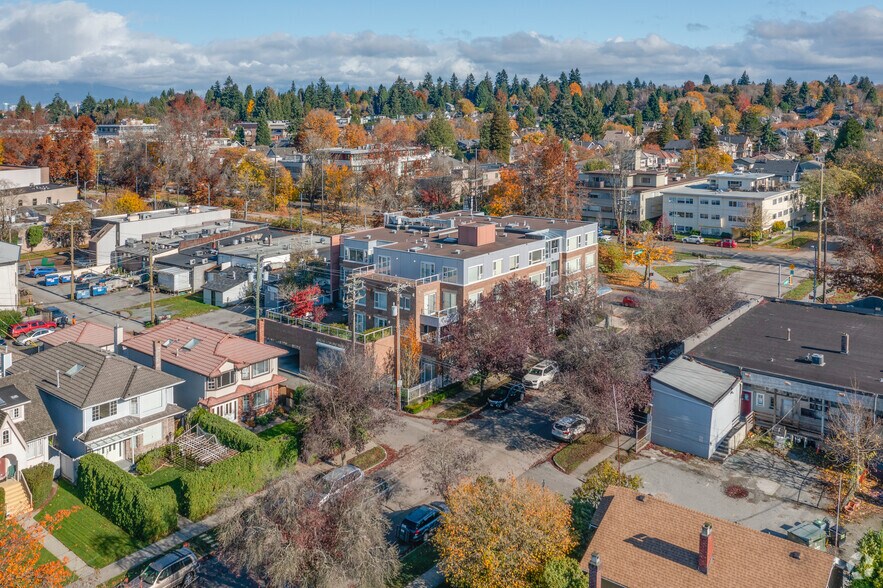 More Photos Of 6075-6099 West Blvd, Vancouver Storefront For Lease