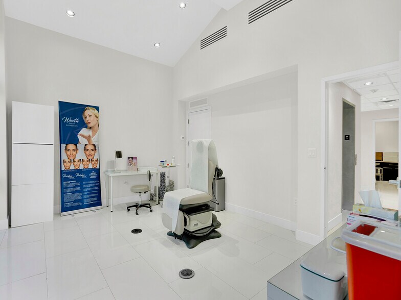 More Photos Of 1675 SW 27th Ave, Miami Medical For Sale