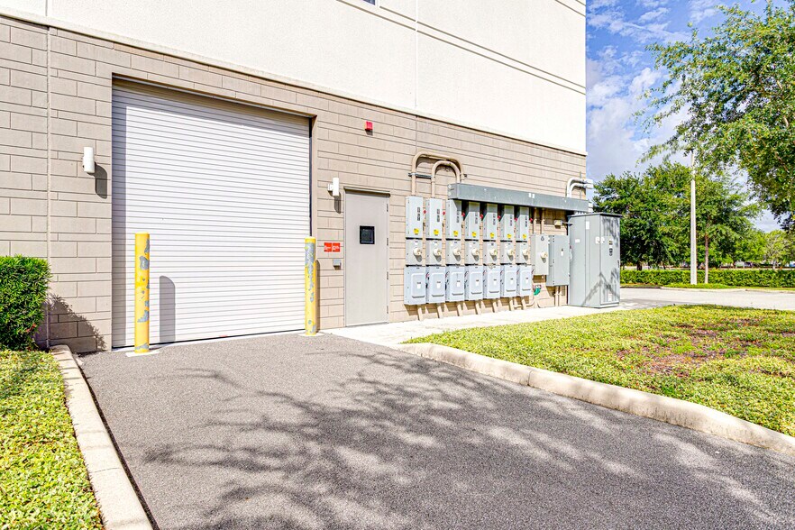 More Photos Of 4715 Data Ct, Orlando Office For Sale