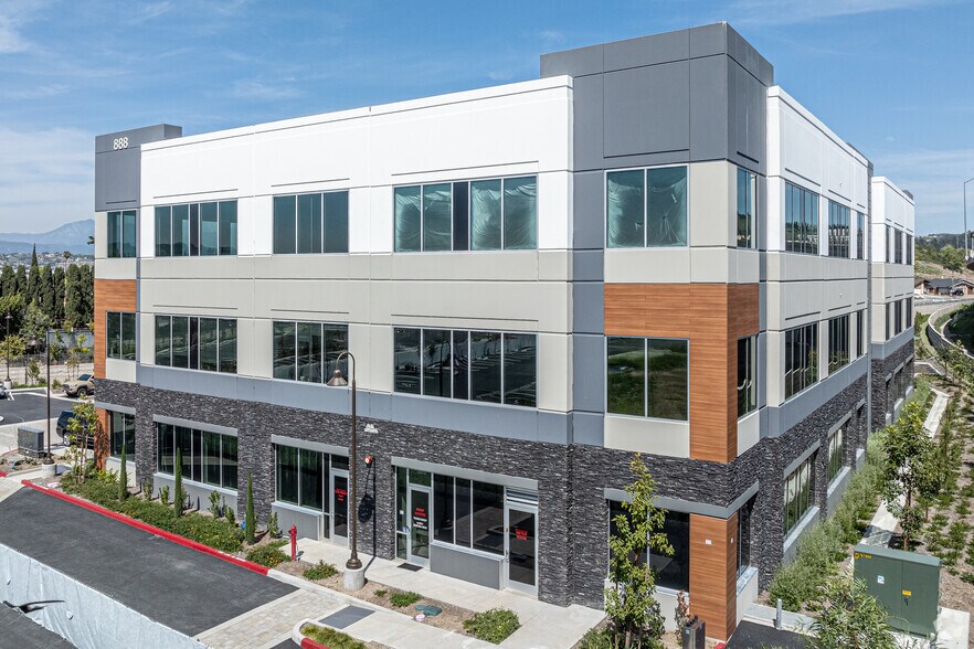 More Photos Of 888 S Brea Canyon Rd, Diamond Bar Medical For Lease