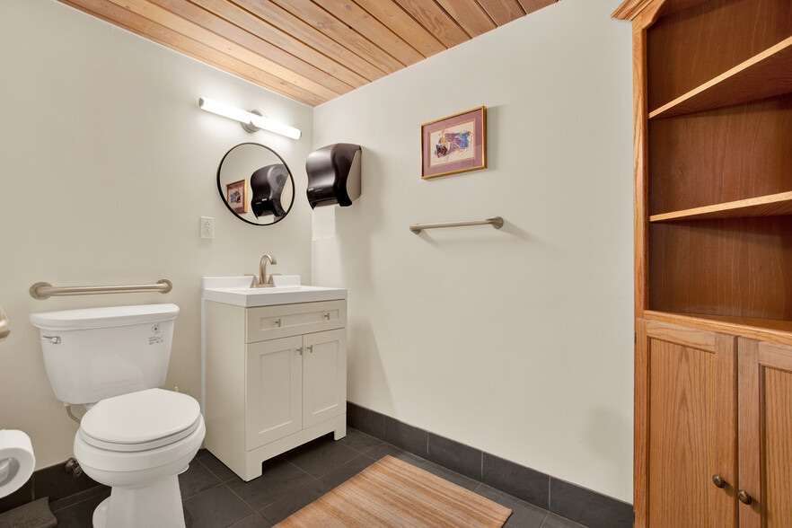 More Photos Of 1800 15th St, Denver Loft Creative Space For Sale