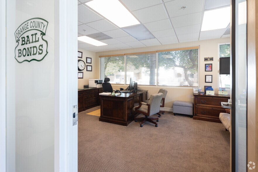 More Photos Of 1043 Civic Center Dr W, Santa Ana Office For Sale