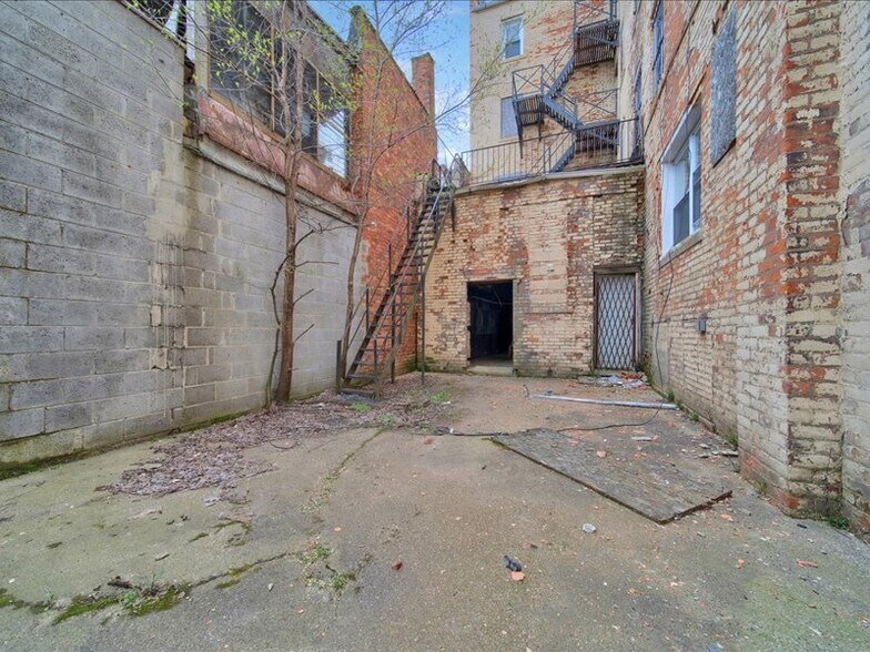 More Photos Of 280 Richton St, Highland Park Apartments For Sale