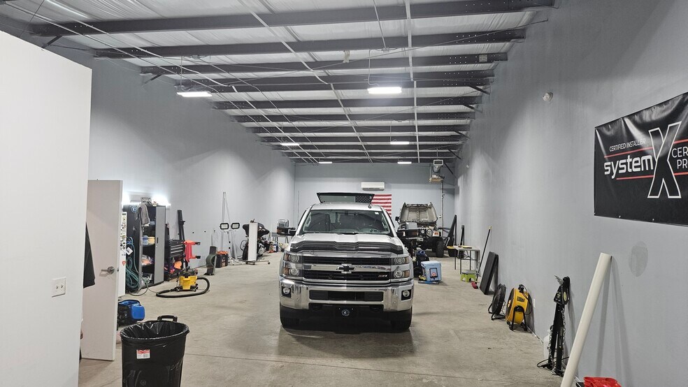 More Photos Of 3427 Maybank Hwy, Johns Island Flex For Lease