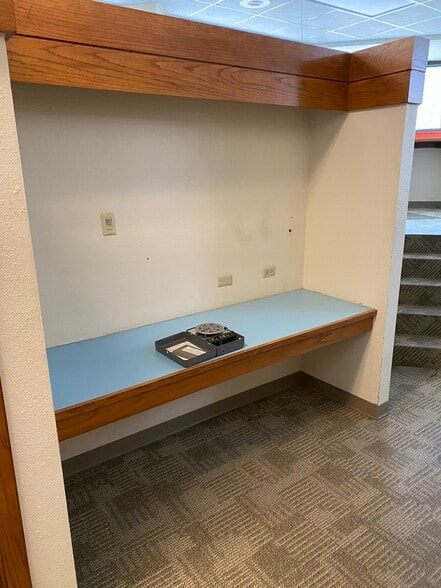 More Photos Of 4805 E Belknap St, Haltom City Bank For Sale