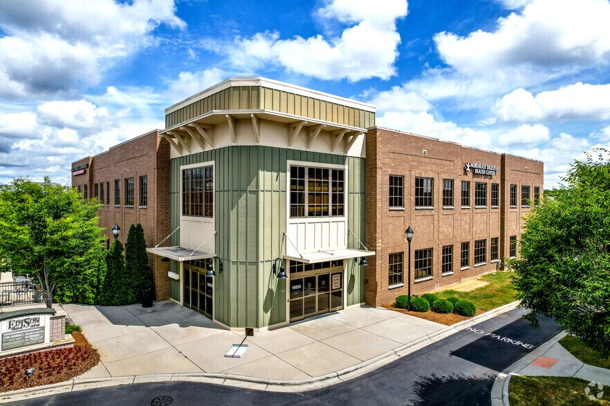 More Photos Of 10040 Edison Square Dr, Concord Unknown For Lease