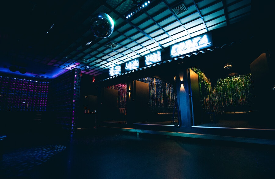 More Photos Of 4305 Main St, Pittsburgh Restaurant For Lease