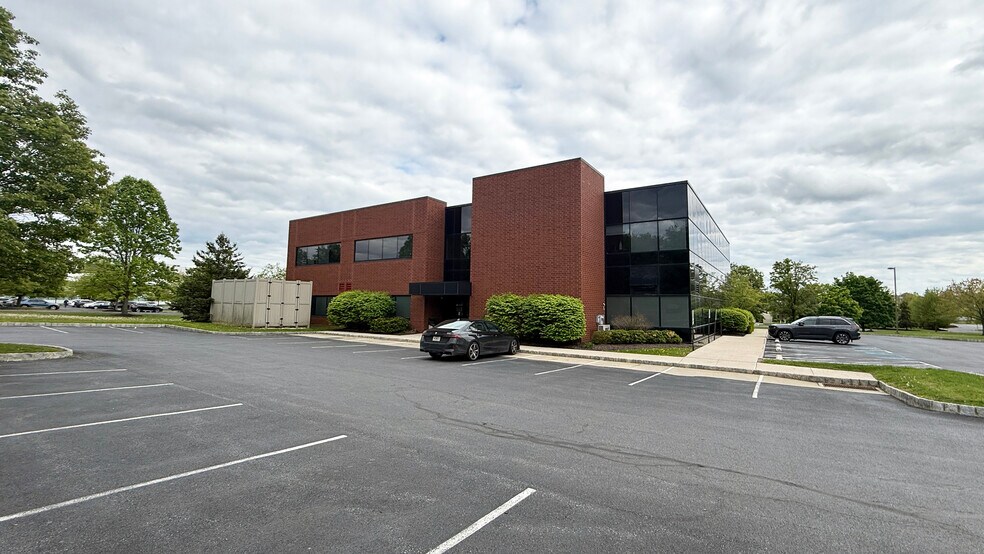 More Photos Of 2851 Baglyos Cir, Bethlehem Medical For Lease