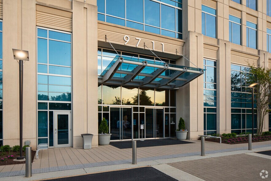 More Photos Of 9711 Washingtonian Blvd, Gaithersburg Coworking Space