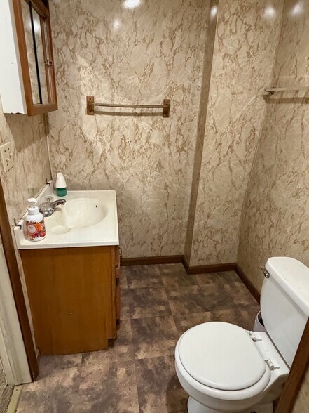 More Photos Of 4039 OH-14, Rootstown Storefront Retail Residential For Sale