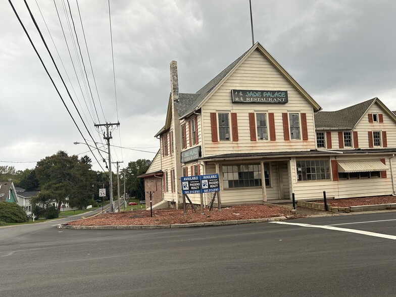 More Photos Of 602 Ridge Rd, Webster Restaurant For Sale