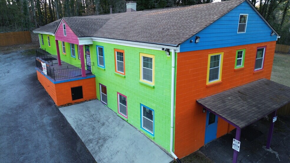 More Photos Of 2605 Campbellton Rd SW, Atlanta Daycare Center For Sale