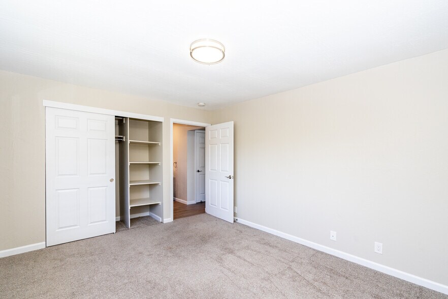 More Photos Of 37 Pacheco St, San Rafael Apartments For Sale