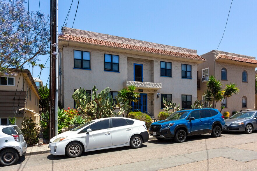 More Photos Of 3939 7th Ave, San Diego Apartments For Sale