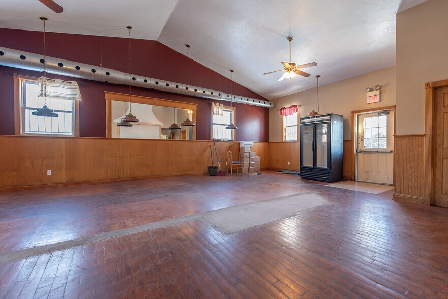 More Photos Of 420 Social St, Woonsocket Restaurant For Sale