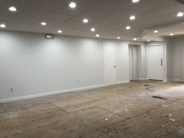 More Photos Of 40 Darby Rd, Paoli Medical For Lease