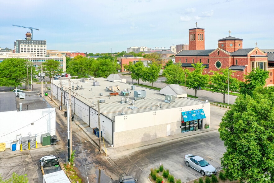 More Photos Of 1601 Q St, Lincoln Unknown For Lease