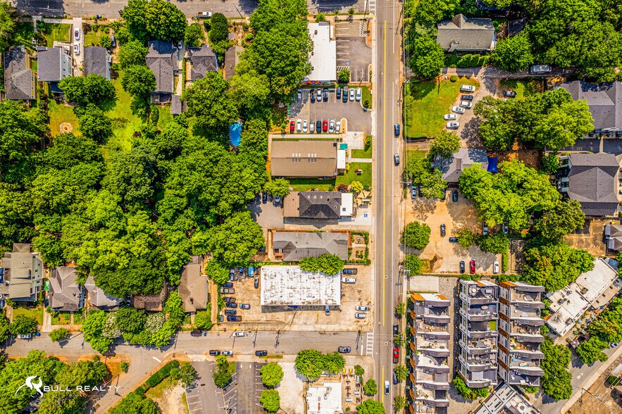 More Photos Of 1336 Glenwood Ave, Atlanta Restaurant For Sale