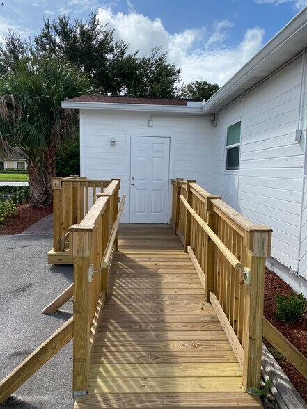 More Photos Of 5225 Central Ave, Saint Petersburg Office For Lease