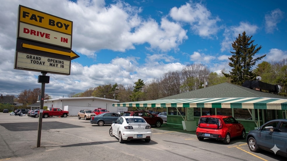 Primary Photo Of 111 Bath Rd, Brunswick Restaurant For Sale