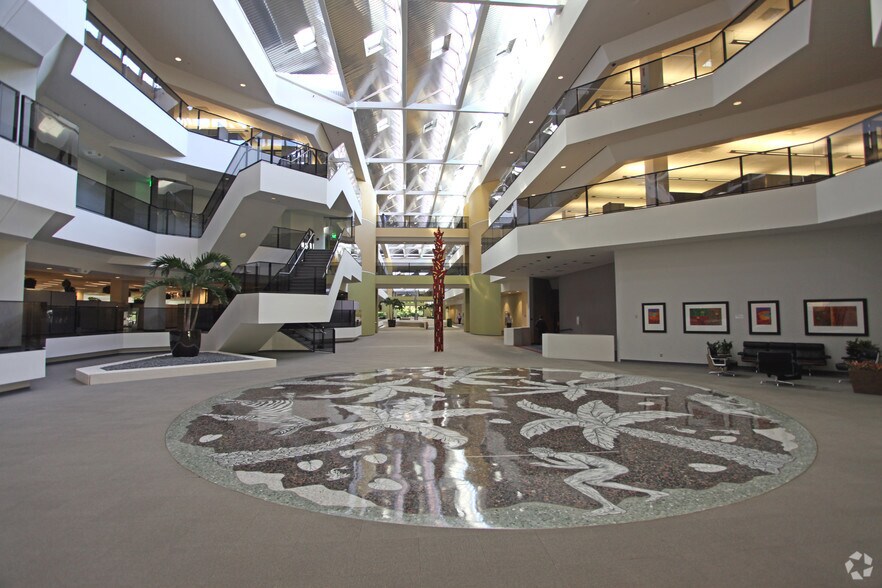 More Photos Of 1 Baxter Way, Westlake Village Office For Lease