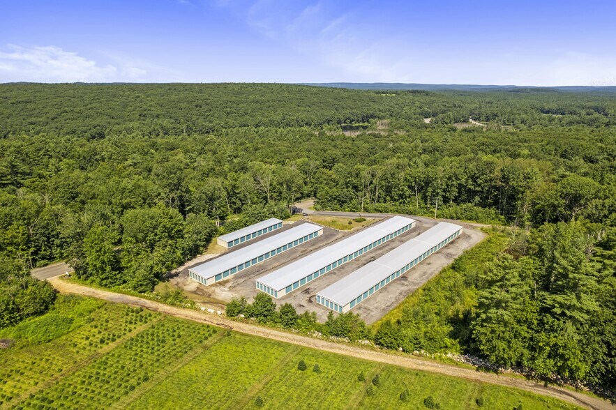 More Photos Of 232 Barre Paxton Rd, Rutland Flex For Lease