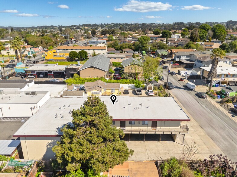 More Photos Of 1937 Powell St, San Pablo Apartments For Sale